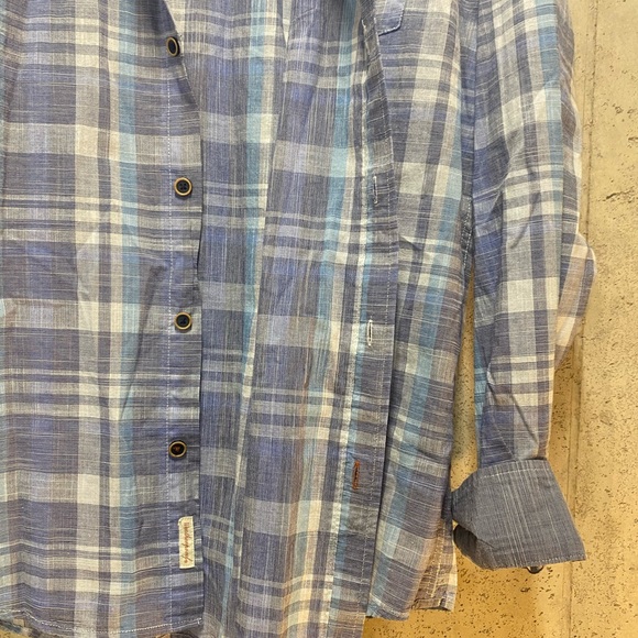 Vintage Button up - Picture 2 of 6